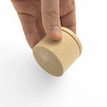 50 x 42 mm maža tekinta medinė dėžutė su priglundančiu dangteliu